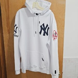 Yankees Pro Standard Hoodie